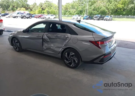 2025 Hyundai Elantra Sel Sport z USA, uszkodzony, nr VIN KMHLM4DG1SU000127